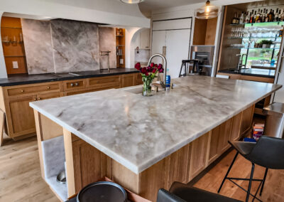 Kitchen Countertops & Islands